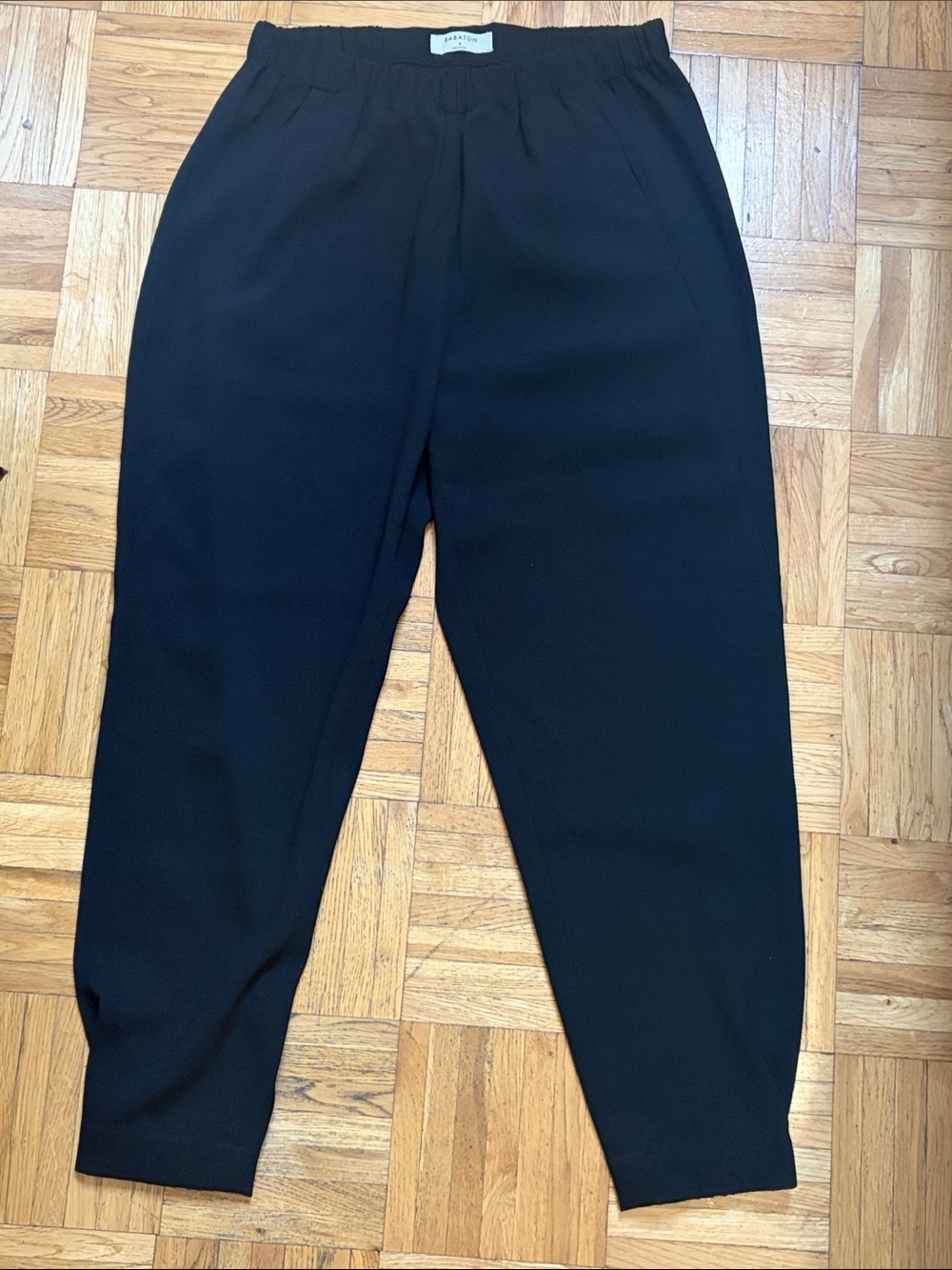 Babaton Black Cropped Pants - Picture 2 of 5